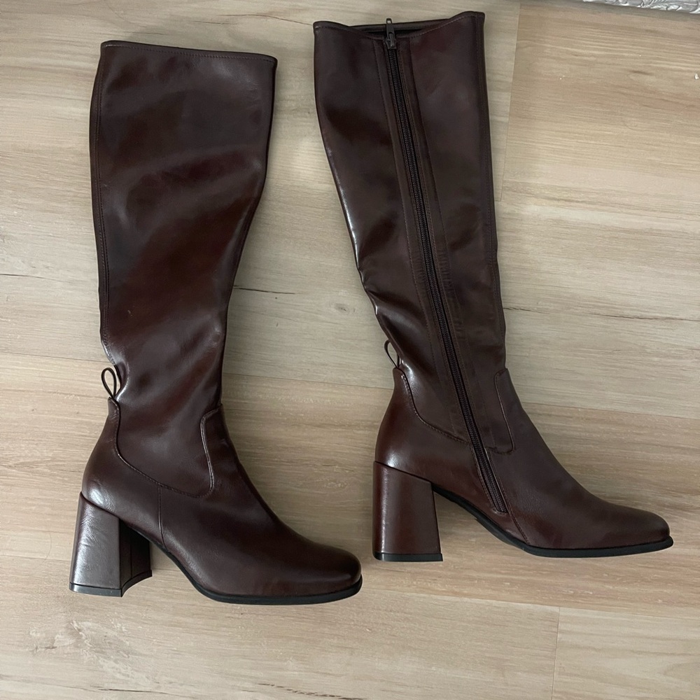 Jeffrey Campbell hot lava boots size 7